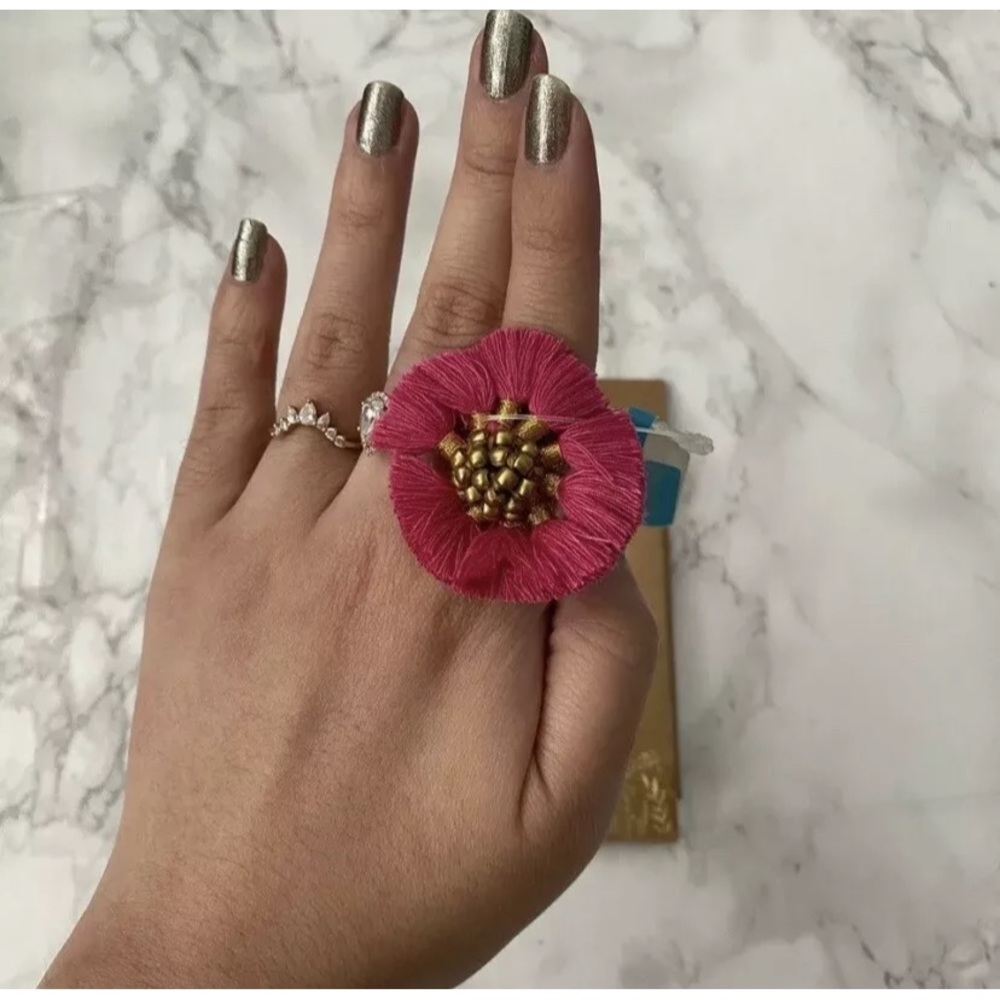 NWT ANTHROPOLOGIE Kali Ring
Shiraleah